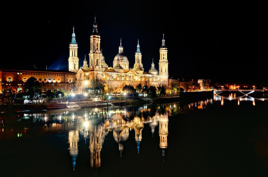 Casa Del Mercado ซาราโกซา ภายนอก รูปภาพ